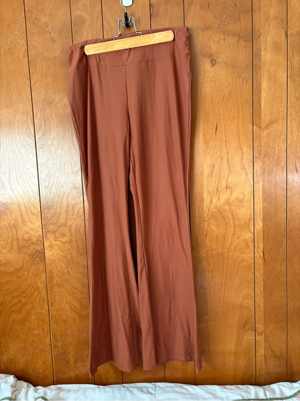 No Boundaries Wide-Leg Pants in Rust